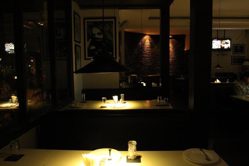 Brookside Resorts Pvt. Ltd. Pune Eksteriør bilde
